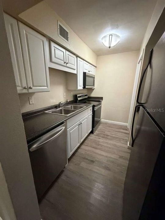 En Renta: $1,750 (4 camas, 2 baños, 820 Pies cuadrados)