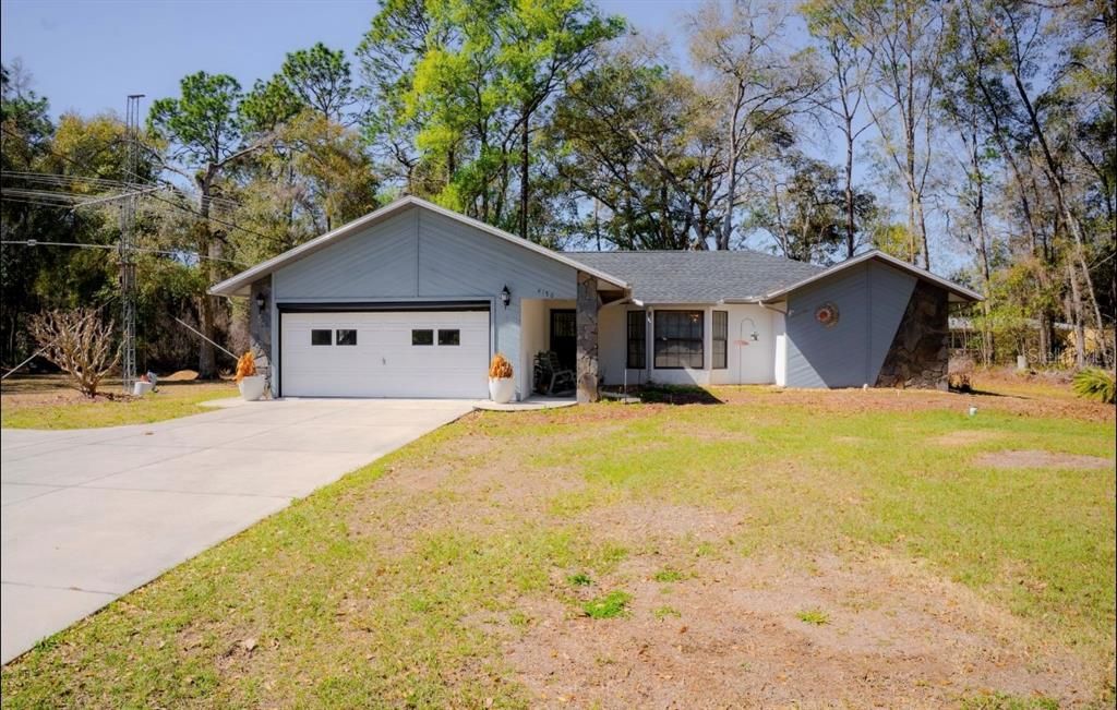 Active With Contract: $269,900 (2 beds, 2 baths, 1402 Square Feet)