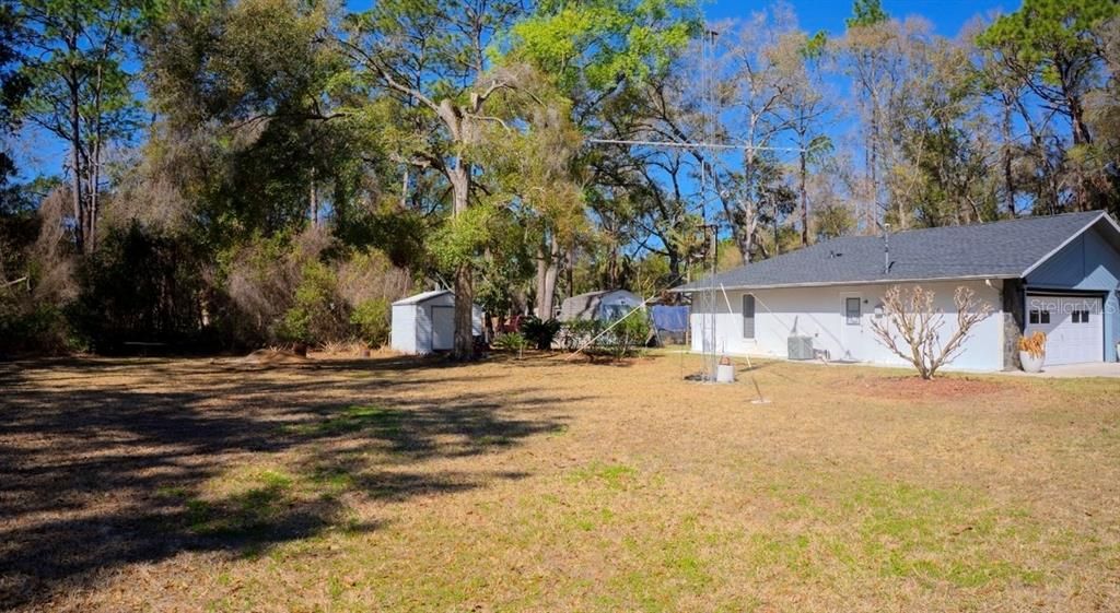 Active With Contract: $269,900 (2 beds, 2 baths, 1402 Square Feet)
