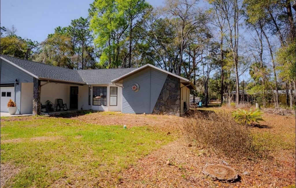Active With Contract: $269,900 (2 beds, 2 baths, 1402 Square Feet)
