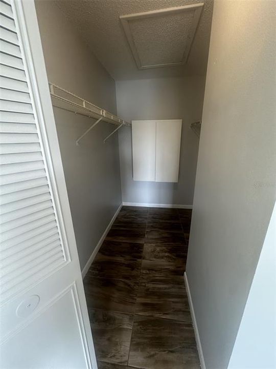 Active With Contract: $1,500 (2 beds, 2 baths, 1064 Square Feet)