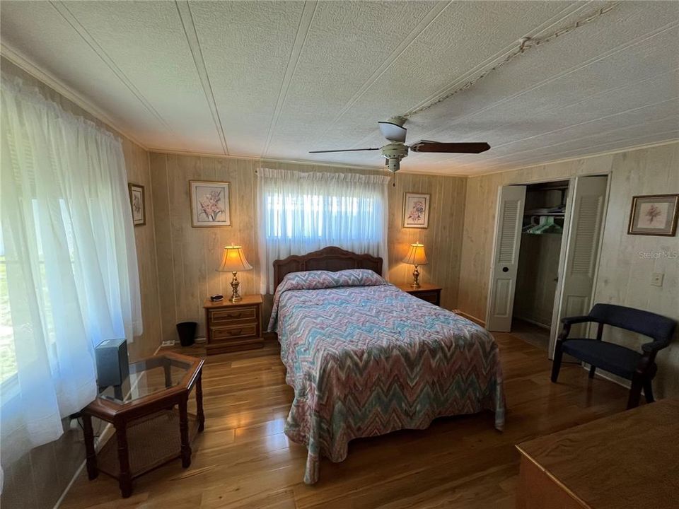 Activo con contrato: $135,000 (2 camas, 2 baños, 1128 Pies cuadrados)