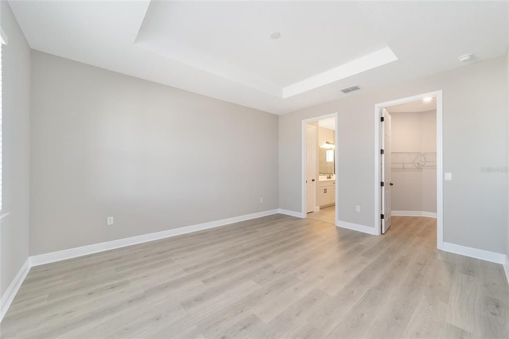 For Sale: $418,695 (2 beds, 2 baths, 1718 Square Feet)