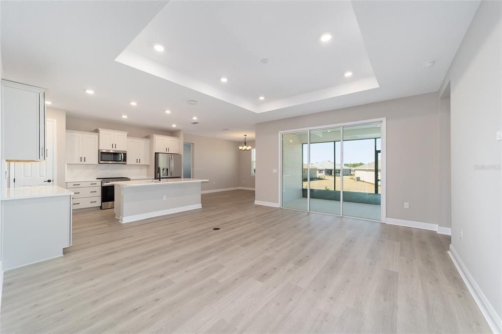 For Sale: $418,695 (2 beds, 2 baths, 1718 Square Feet)