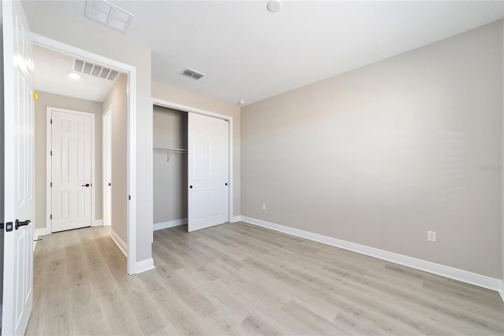 For Sale: $418,695 (2 beds, 2 baths, 1718 Square Feet)