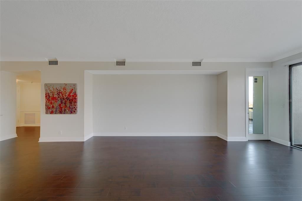 For Sale: $774,900 (2 beds, 2 baths, 1844 Square Feet)