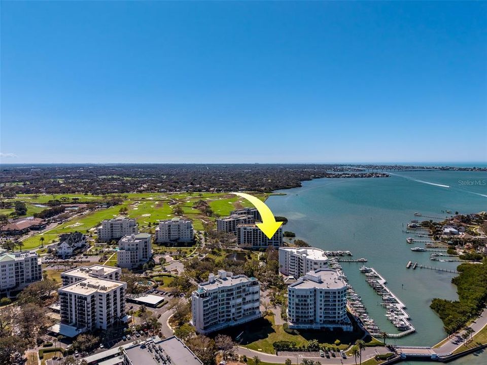 For Sale: $774,900 (2 beds, 2 baths, 1844 Square Feet)