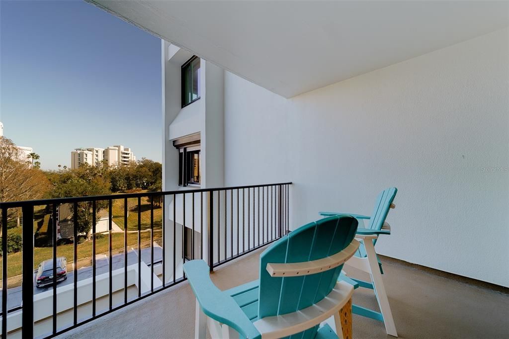 For Sale: $774,900 (2 beds, 2 baths, 1844 Square Feet)