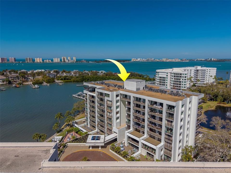 For Sale: $774,900 (2 beds, 2 baths, 1844 Square Feet)