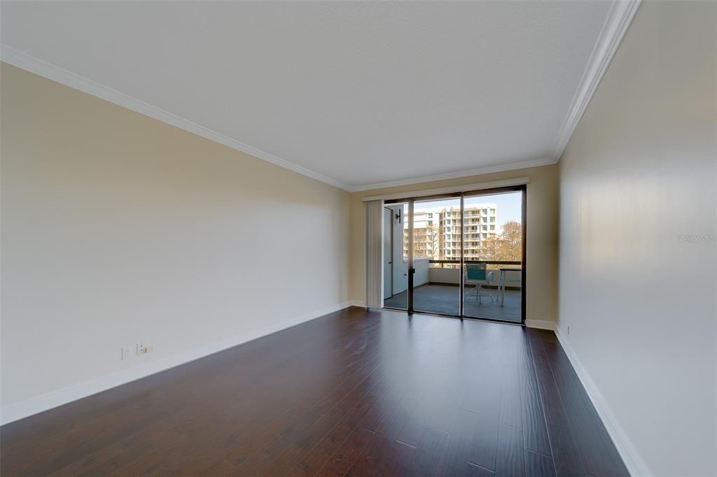 For Sale: $774,900 (2 beds, 2 baths, 1844 Square Feet)