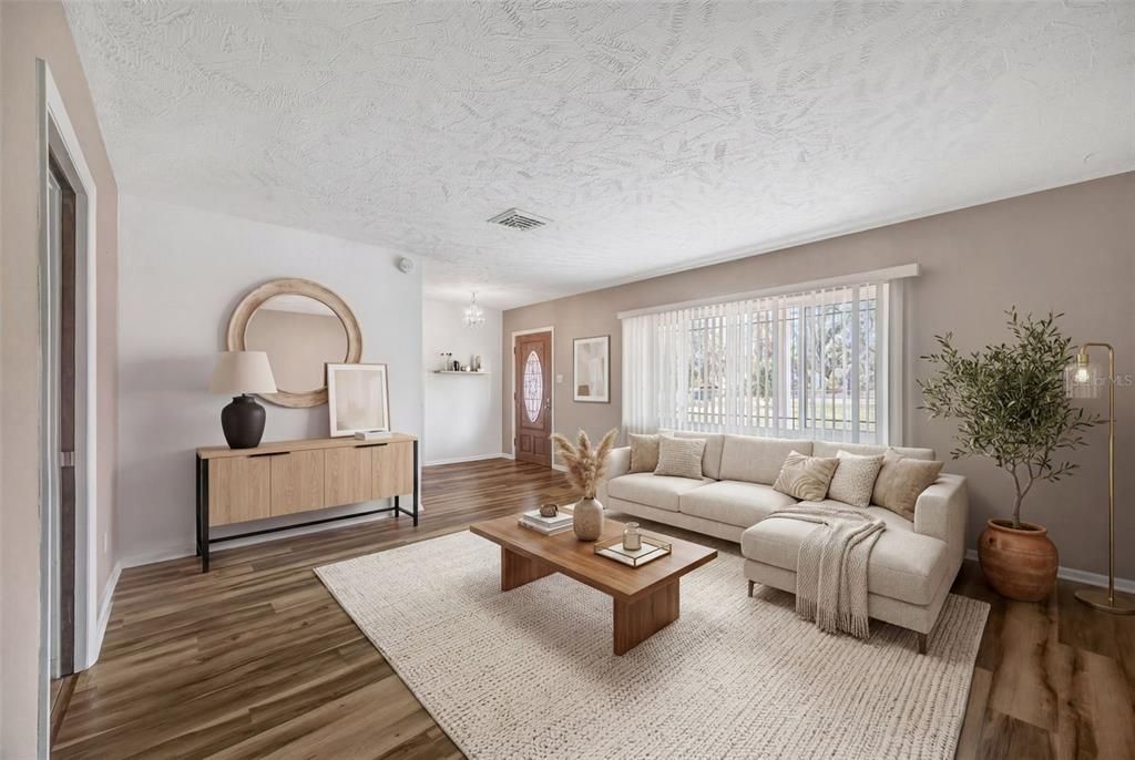 Activo con contrato: $665,000 (3 camas, 3 baños, 2017 Pies cuadrados)