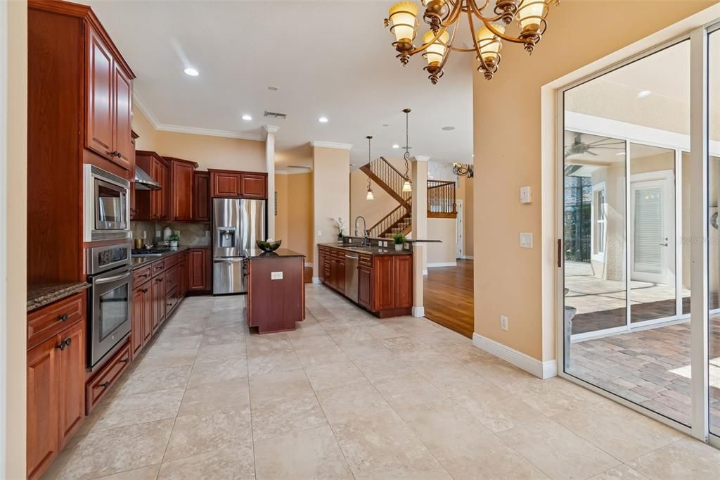 Active With Contract: $1,200,000 (5 beds, 3 baths, 3733 Square Feet)