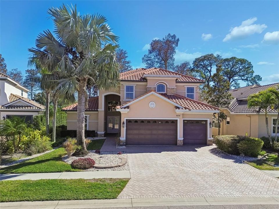 Active With Contract: $1,200,000 (5 beds, 3 baths, 3733 Square Feet)