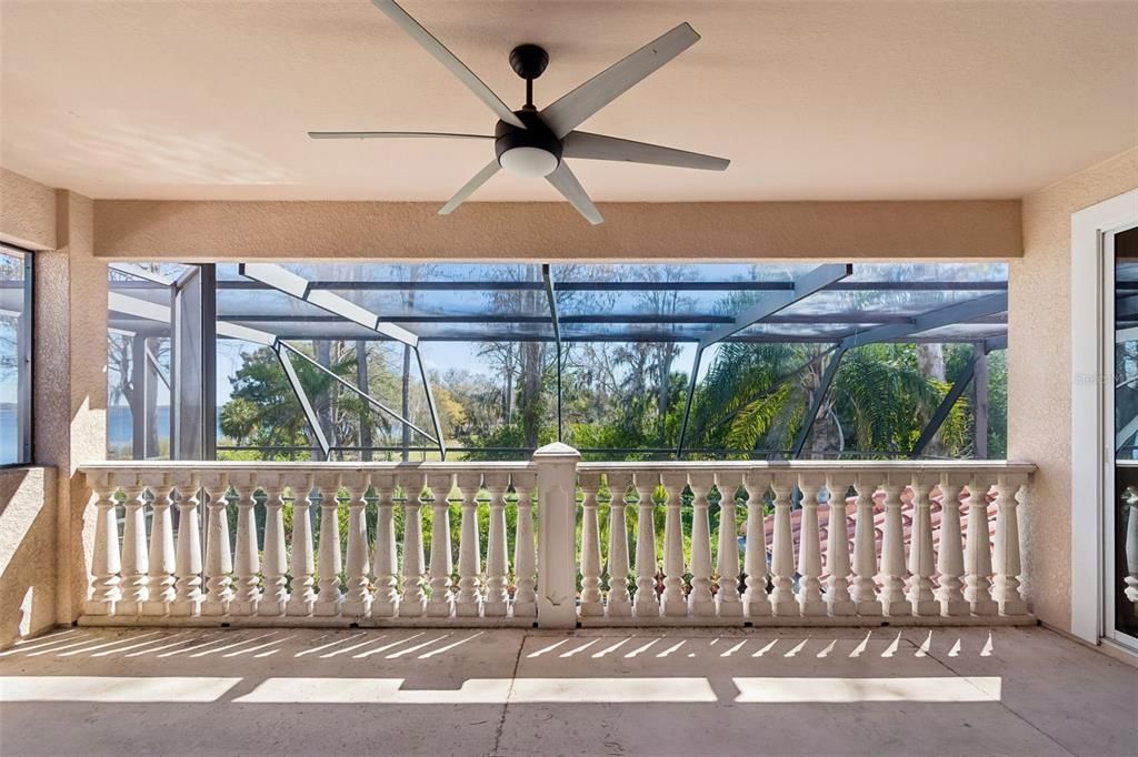 Active With Contract: $1,200,000 (5 beds, 3 baths, 3733 Square Feet)