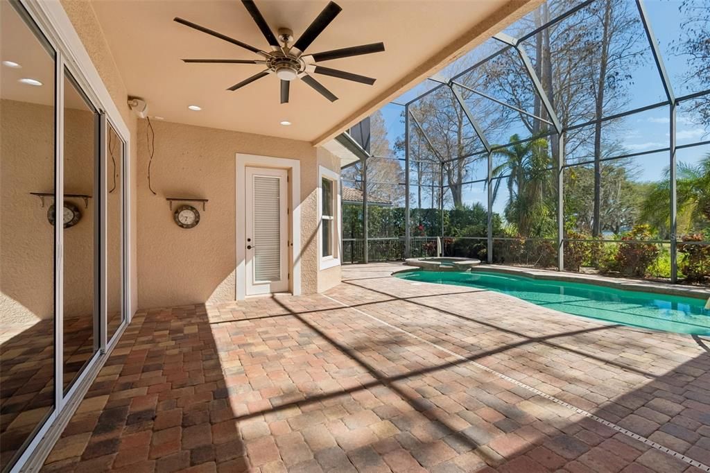 Active With Contract: $1,200,000 (5 beds, 3 baths, 3733 Square Feet)