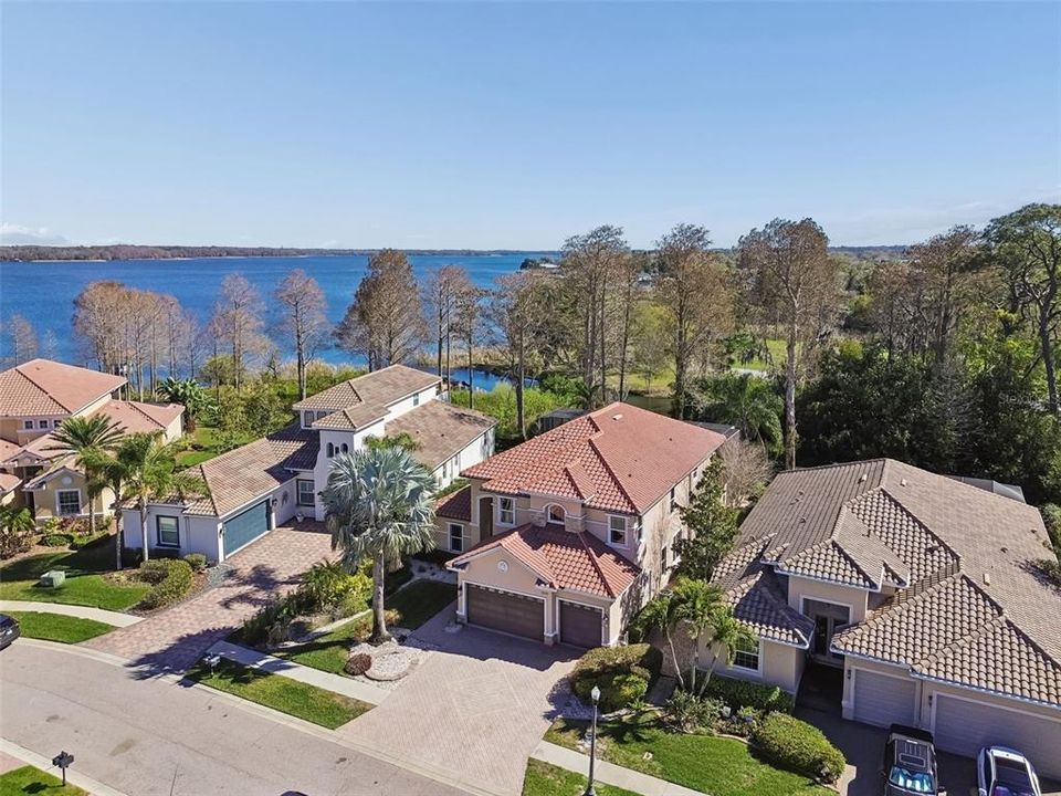 Active With Contract: $1,200,000 (5 beds, 3 baths, 3733 Square Feet)