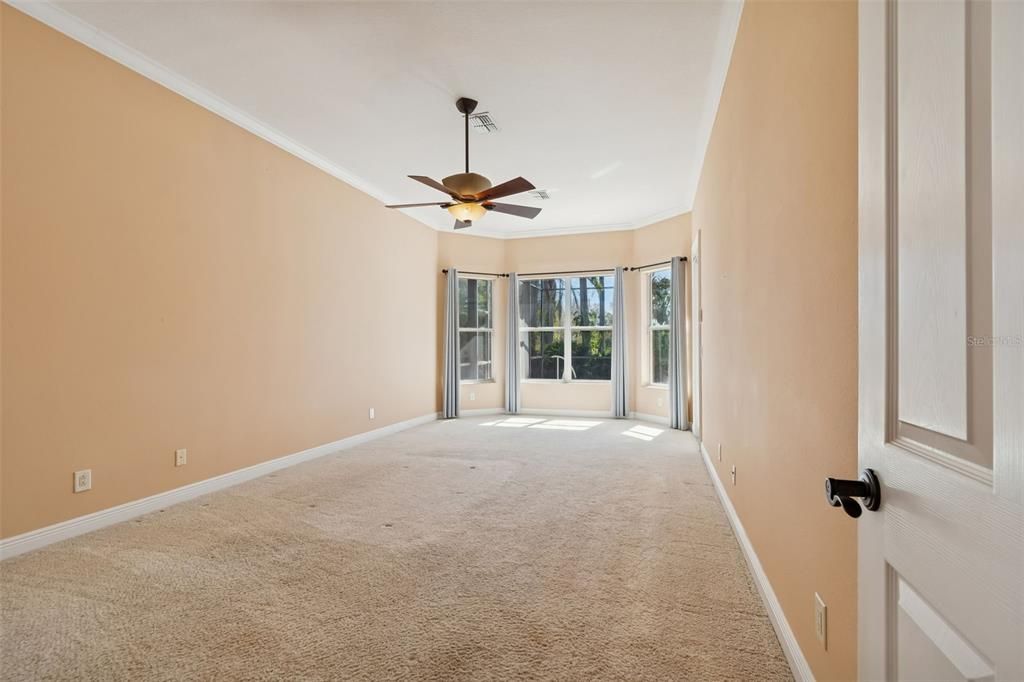 Active With Contract: $1,200,000 (5 beds, 3 baths, 3733 Square Feet)