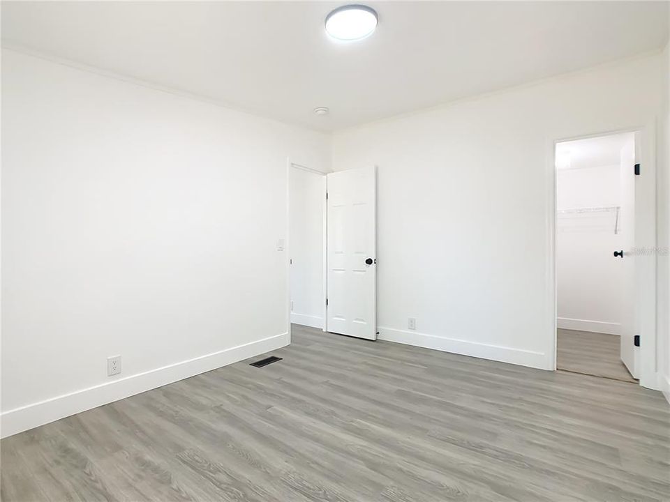 En Venta: $329,990 (4 camas, 2 baños, 1836 Pies cuadrados)