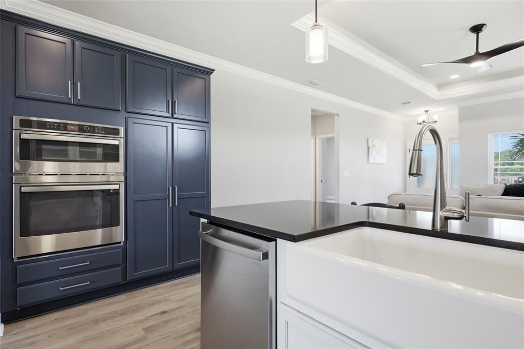 En Venta: $372,500 (3 camas, 2 baños, 1602 Pies cuadrados)