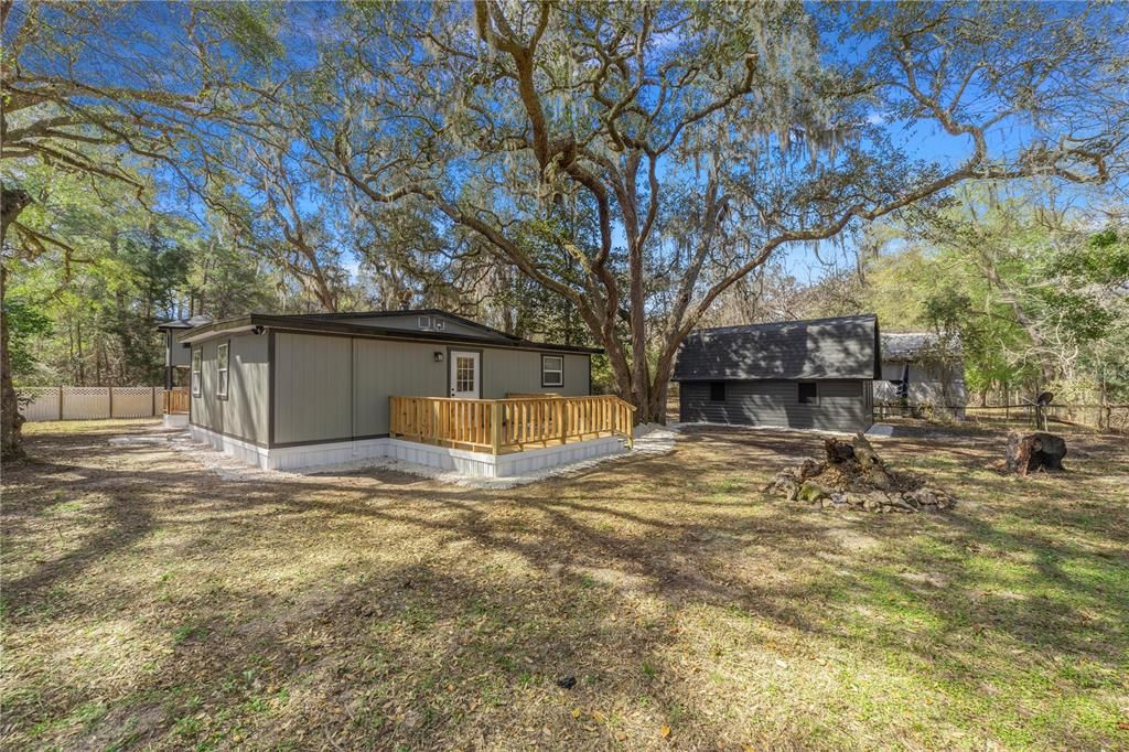 Active With Contract: $220,000 (3 beds, 2 baths, 1248 Square Feet)