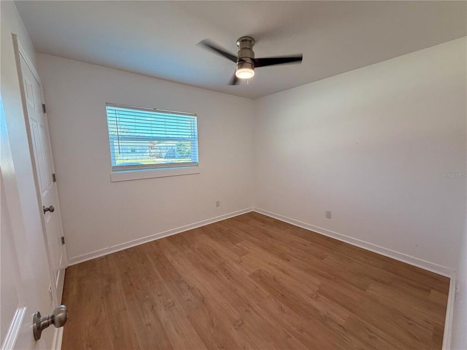 Active With Contract: $305,000 (3 beds, 2 baths, 1040 Square Feet)