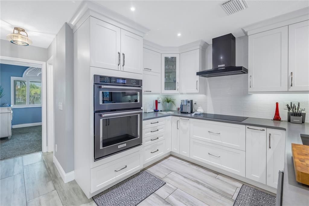 For Sale: $939,000 (3 beds, 3 baths, 2127 Square Feet)