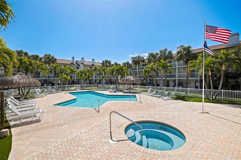 For Sale: $939,000 (3 beds, 3 baths, 2127 Square Feet)