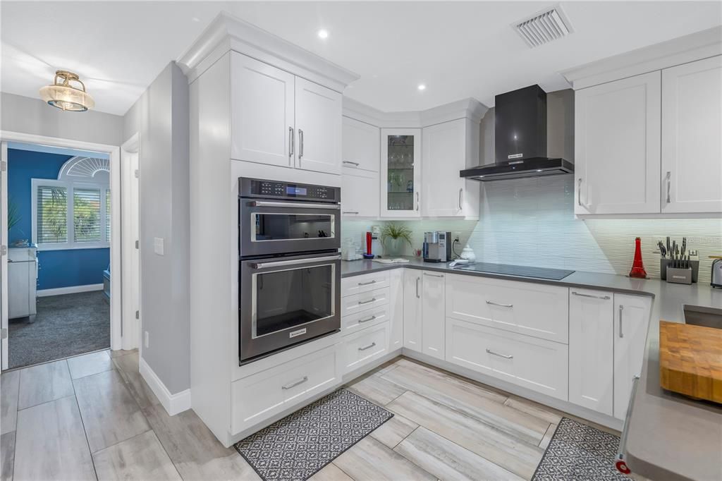 For Sale: $939,000 (3 beds, 3 baths, 2127 Square Feet)