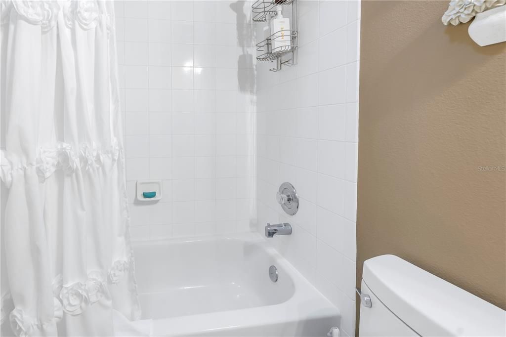 For Sale: $939,000 (3 beds, 3 baths, 2127 Square Feet)