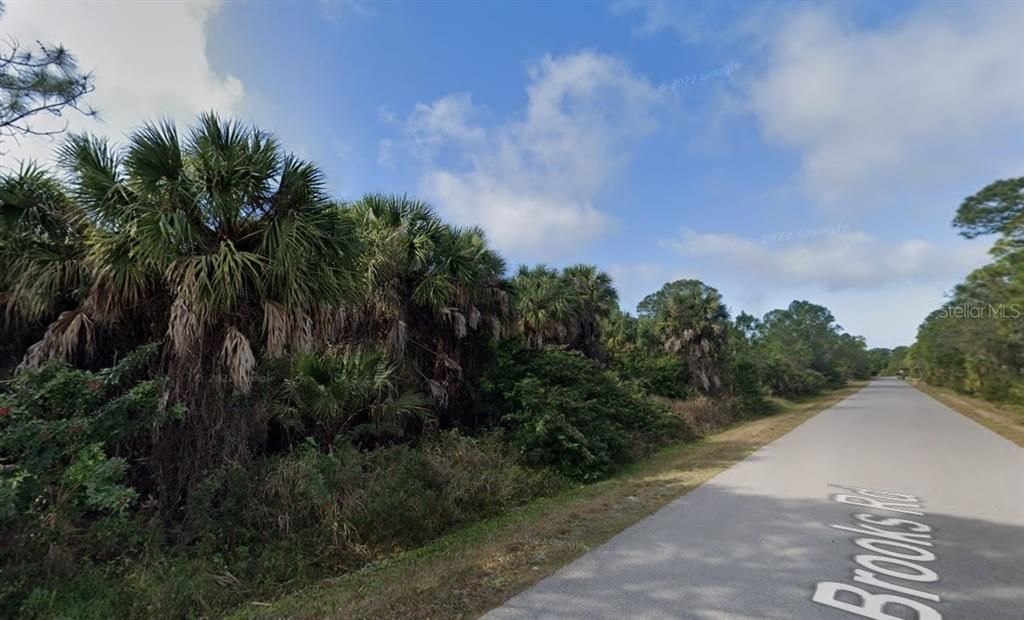 На продажу: $17,000 (0.18 acres)