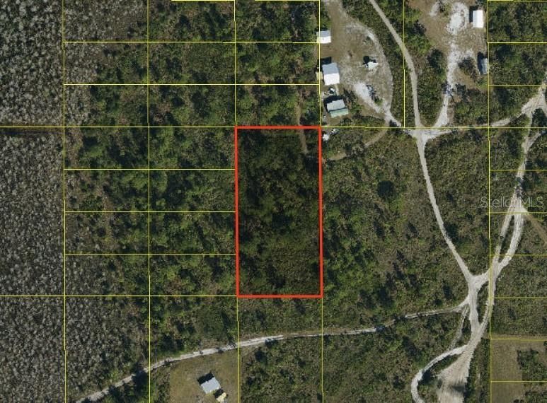 En Venta: $13,500 (1.24 acres)