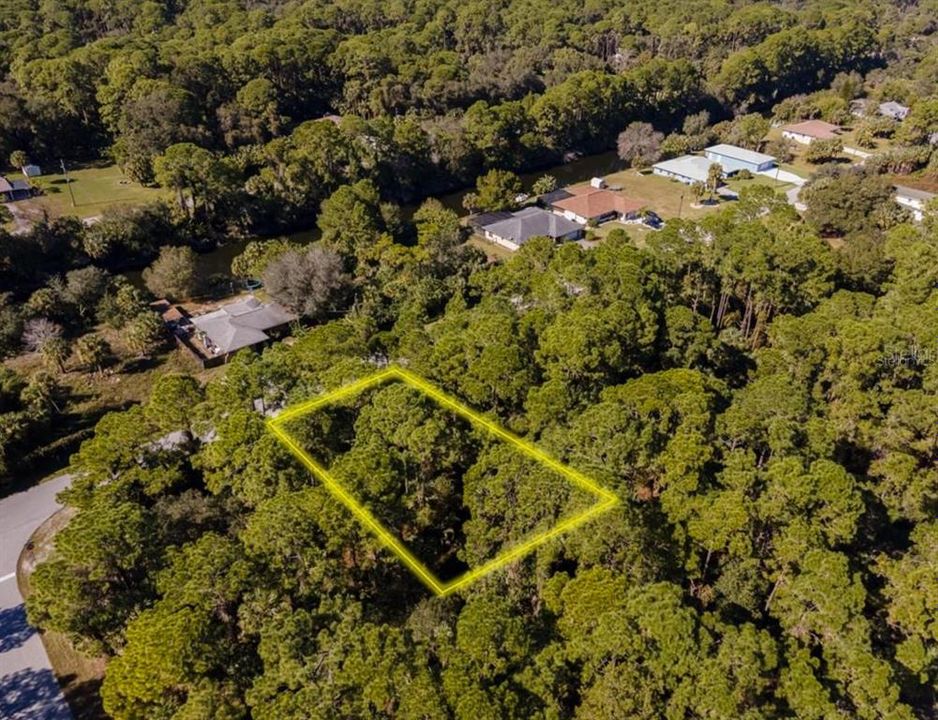 Activo con contrato: $18,500 (0.23 acres)