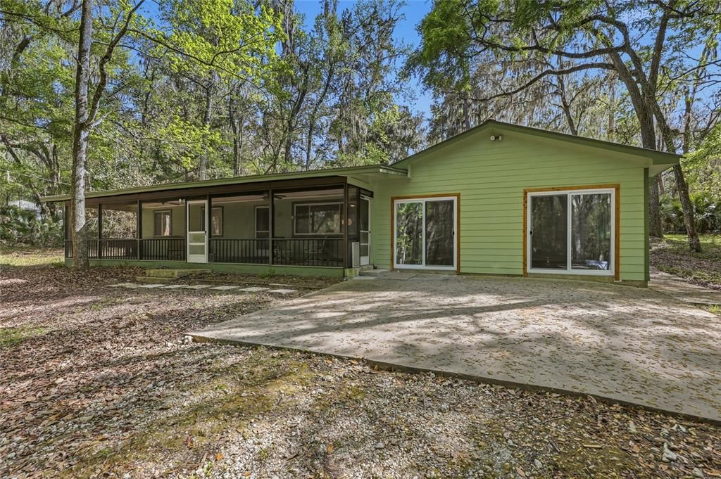 En Venta: $395,000 (2 camas, 3 baños, 2163 Pies cuadrados)