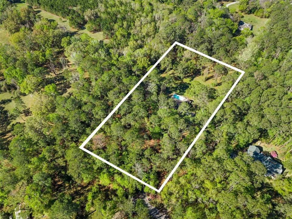 Activo con contrato: $559,900 (3 camas, 2 baños, 2120 Pies cuadrados)