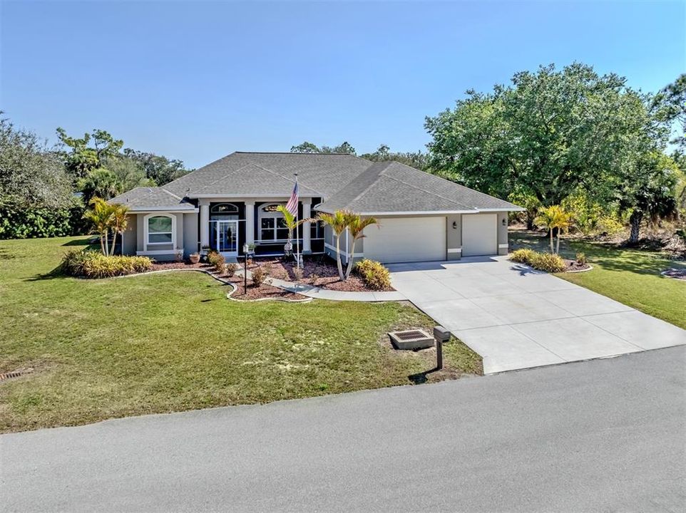 Active With Contract: $625,000 (4 beds, 3 baths, 2630 Square Feet)