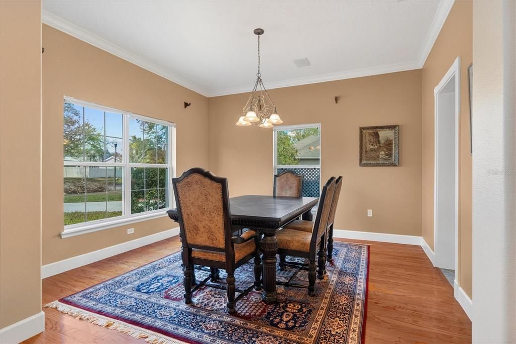 Active With Contract: $1,199,900 (5 beds, 4 baths, 4001 Square Feet)