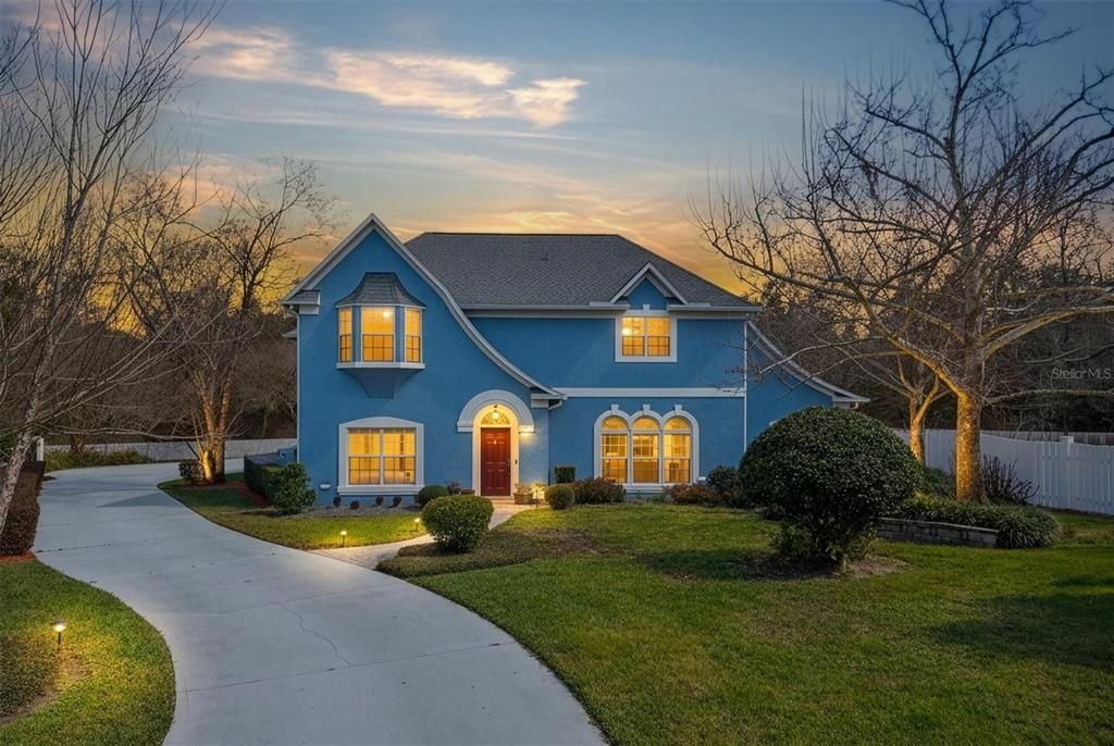 Active With Contract: $1,199,900 (5 beds, 4 baths, 4001 Square Feet)