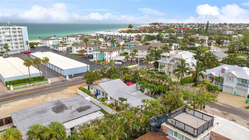 En Venta: $2,200,000 (5 camas, 0 baños, 2320 Pies cuadrados)