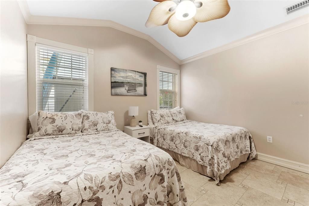 En Venta: $2,200,000 (5 camas, 0 baños, 2320 Pies cuadrados)