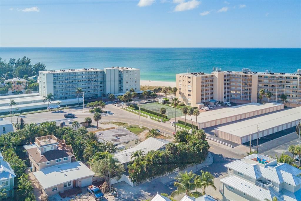 En Venta: $2,200,000 (5 camas, 0 baños, 2320 Pies cuadrados)