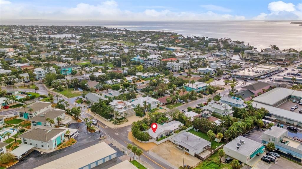 En Venta: $2,200,000 (5 camas, 0 baños, 2320 Pies cuadrados)