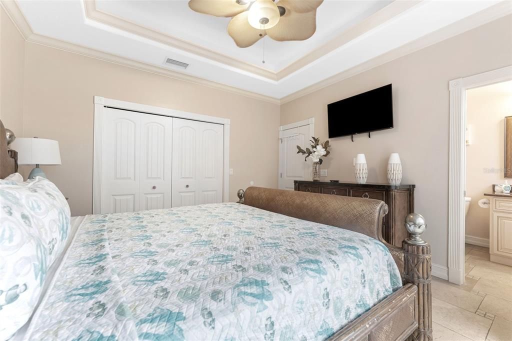 En Venta: $2,200,000 (5 camas, 0 baños, 2320 Pies cuadrados)