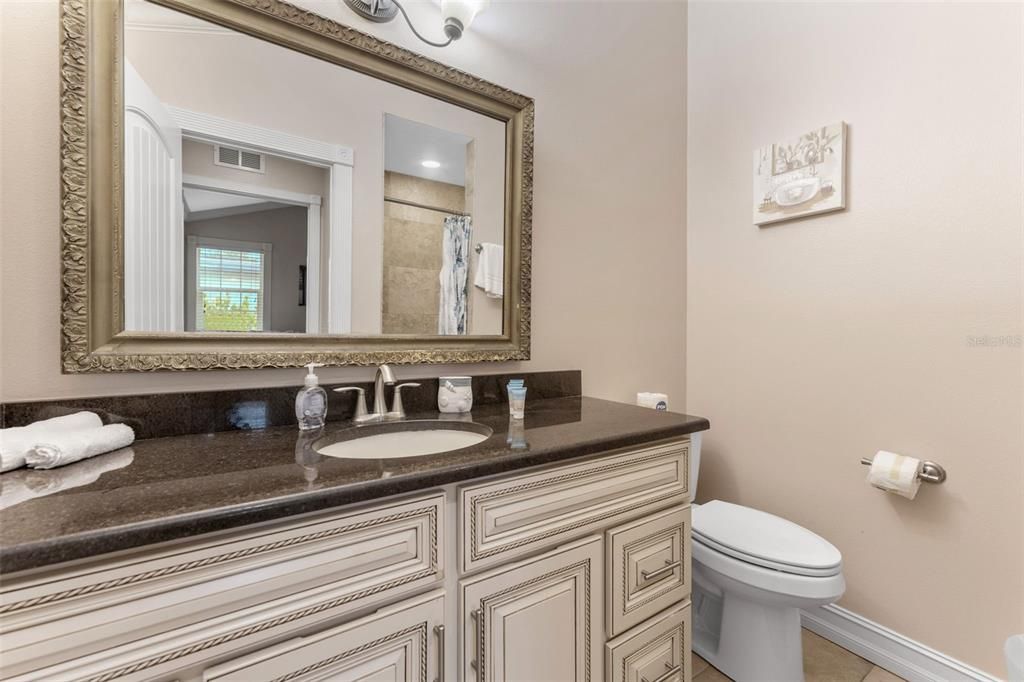 En Venta: $2,200,000 (5 camas, 0 baños, 2320 Pies cuadrados)