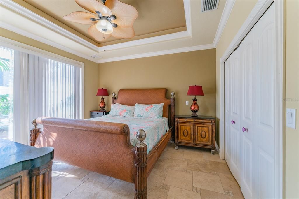 En Venta: $2,200,000 (5 camas, 0 baños, 2320 Pies cuadrados)