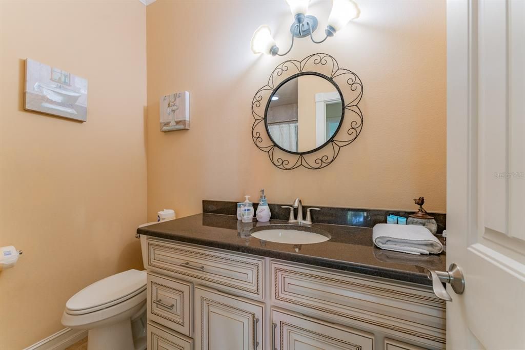 En Venta: $2,200,000 (5 camas, 0 baños, 2320 Pies cuadrados)