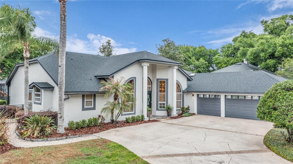 Activo con contrato: $1,099,000 (4 camas, 3 baños, 3181 Pies cuadrados)