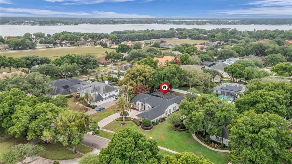 Activo con contrato: $1,099,000 (4 camas, 3 baños, 3181 Pies cuadrados)