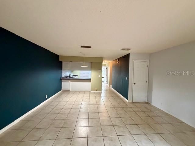 В аренду: $1,600 (2 спален, 1 ванн, 1080 Квадратных фут)