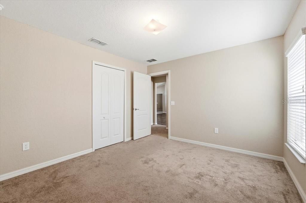 Active With Contract: $314,900 (3 beds, 2 baths, 1778 Square Feet)