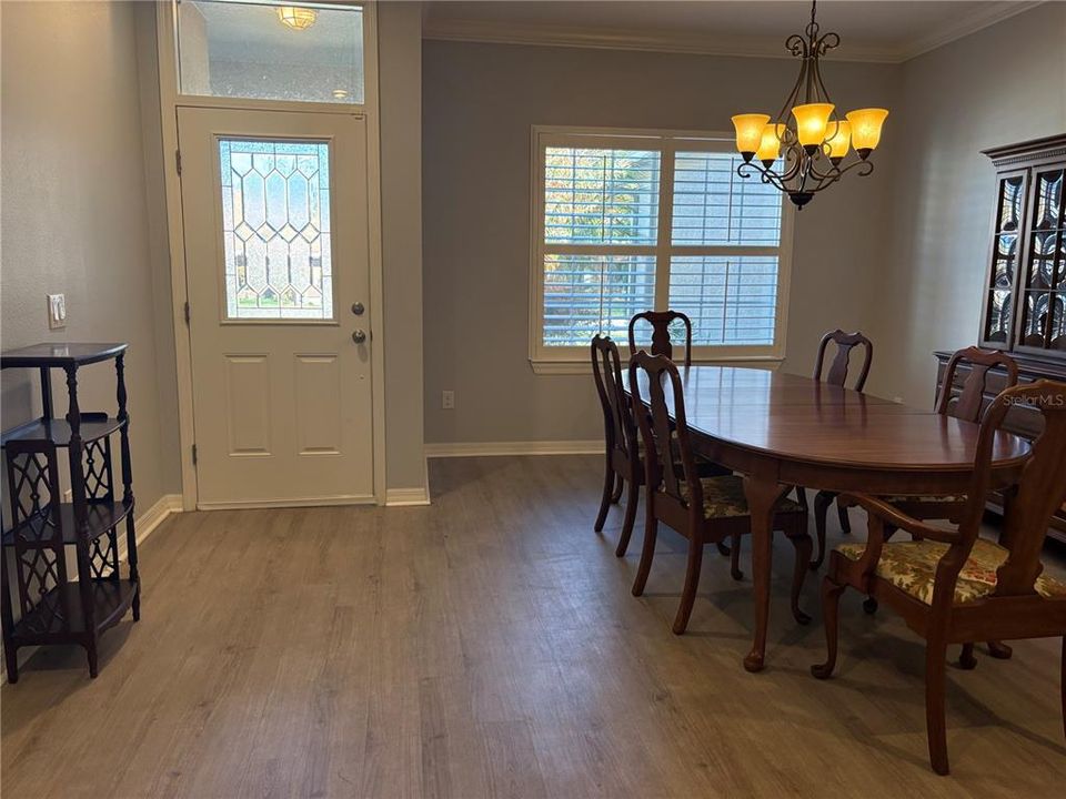 Active With Contract: $399,000 (4 beds, 3 baths, 2763 Square Feet)